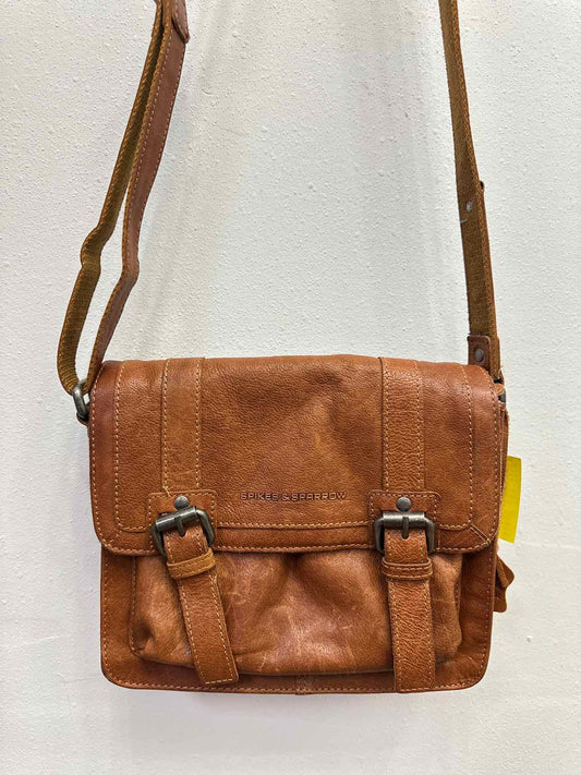 Spikes & Sparrow Brown Western Leather Saddle Bag Handbags