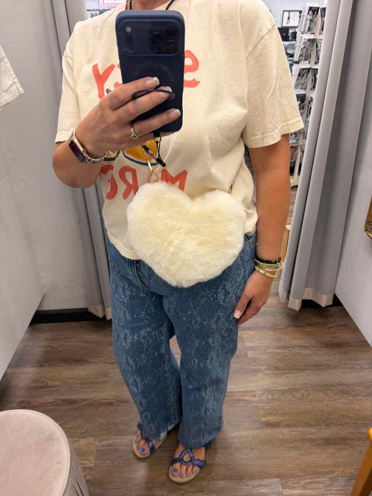 Small White Faux Fur Heart Shaped Gold-Tone Chain Crossbody Handbags