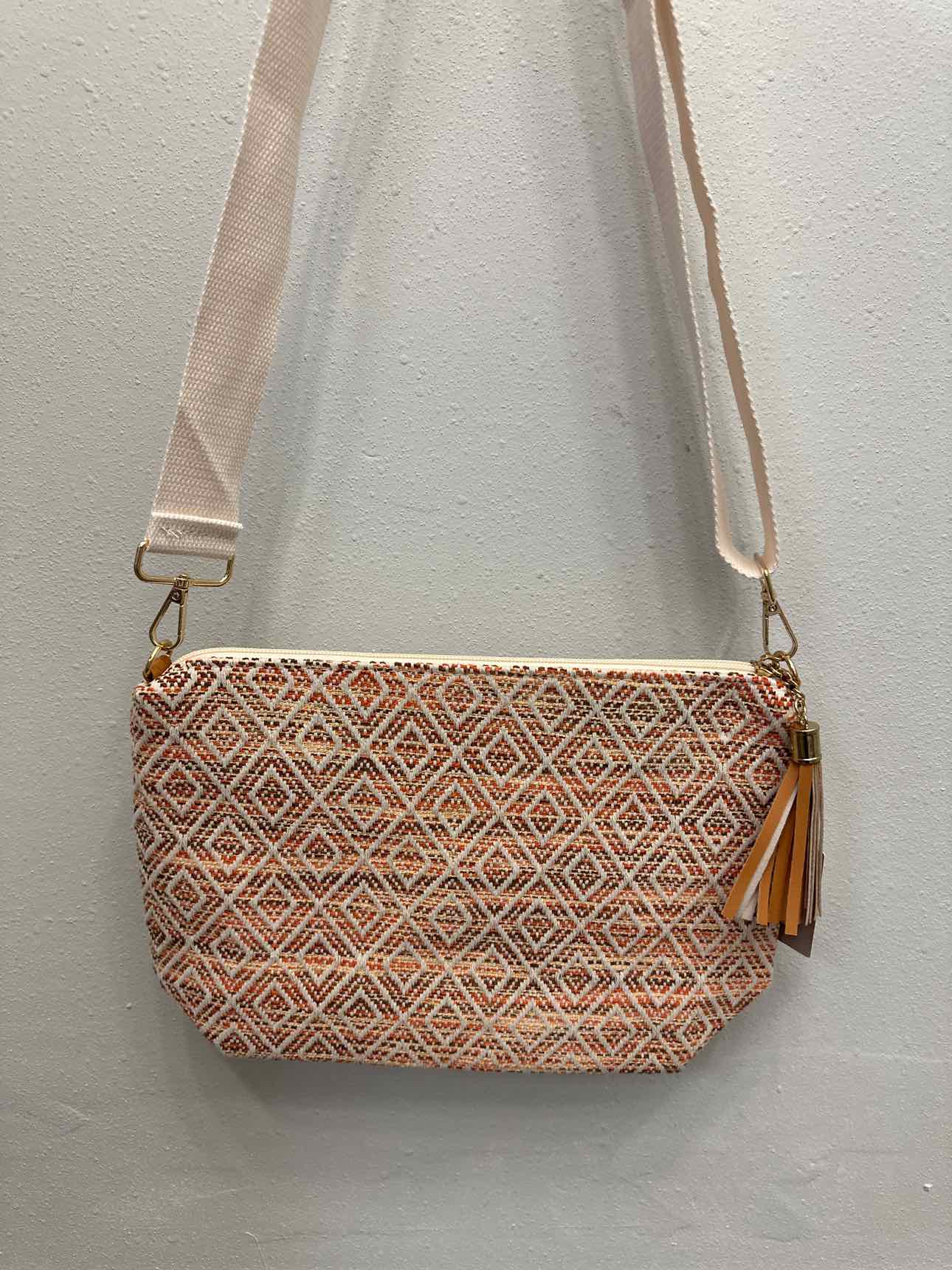Knit Diamond Western Cross Body Bag With Tassel Zipper Handbags