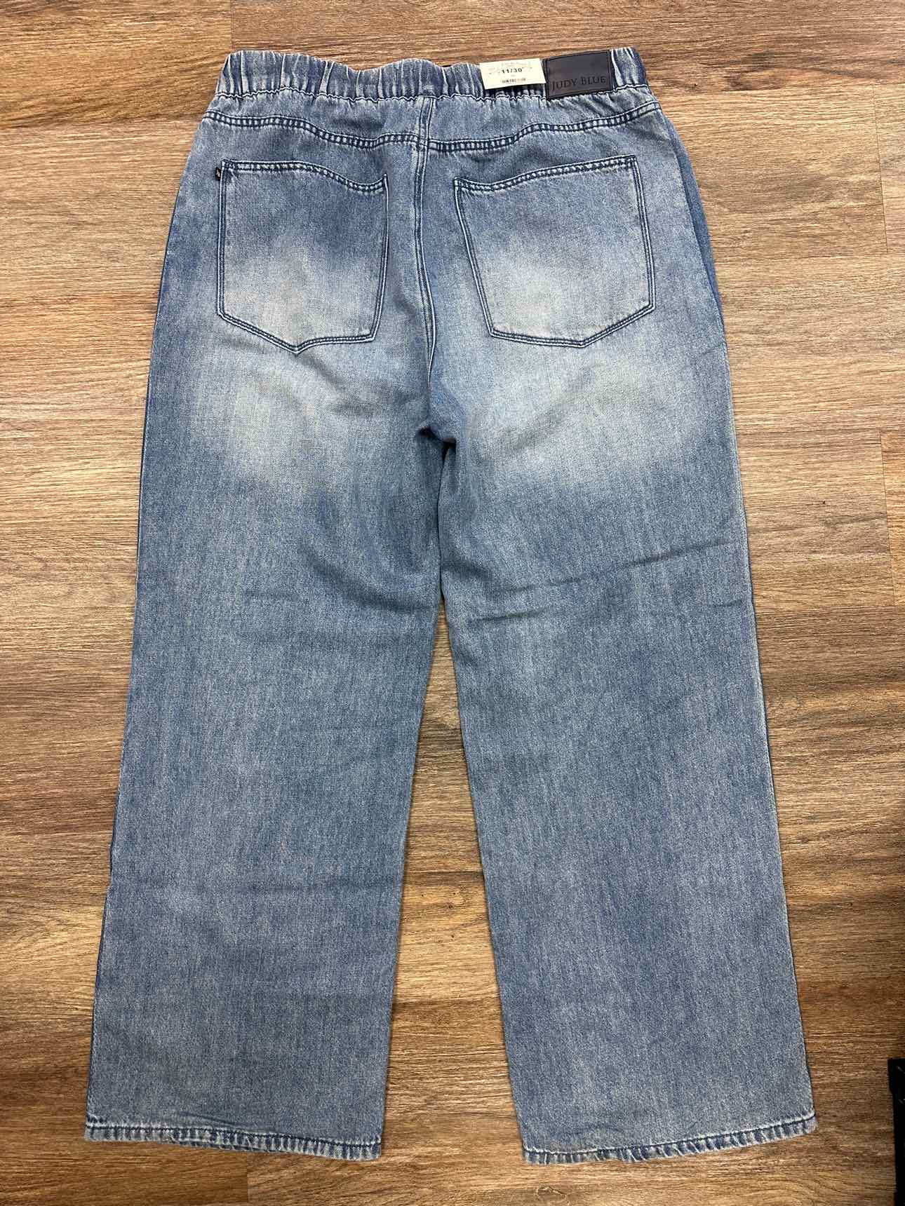 Judy Blue Hgh Waist Wilhemina Wide Leg Size 11(30) Medium Wash Jeans