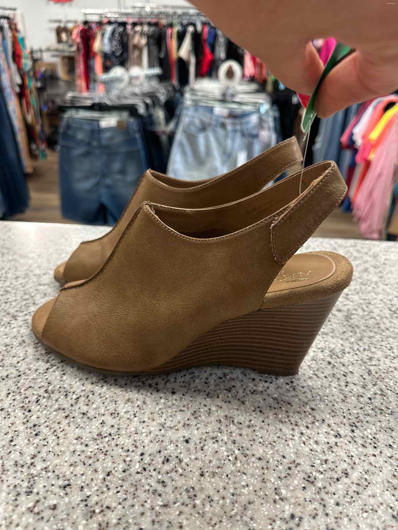 Aerosoles Size 9.5 faux leather wedge peep toe Brown Wedge Sandal
