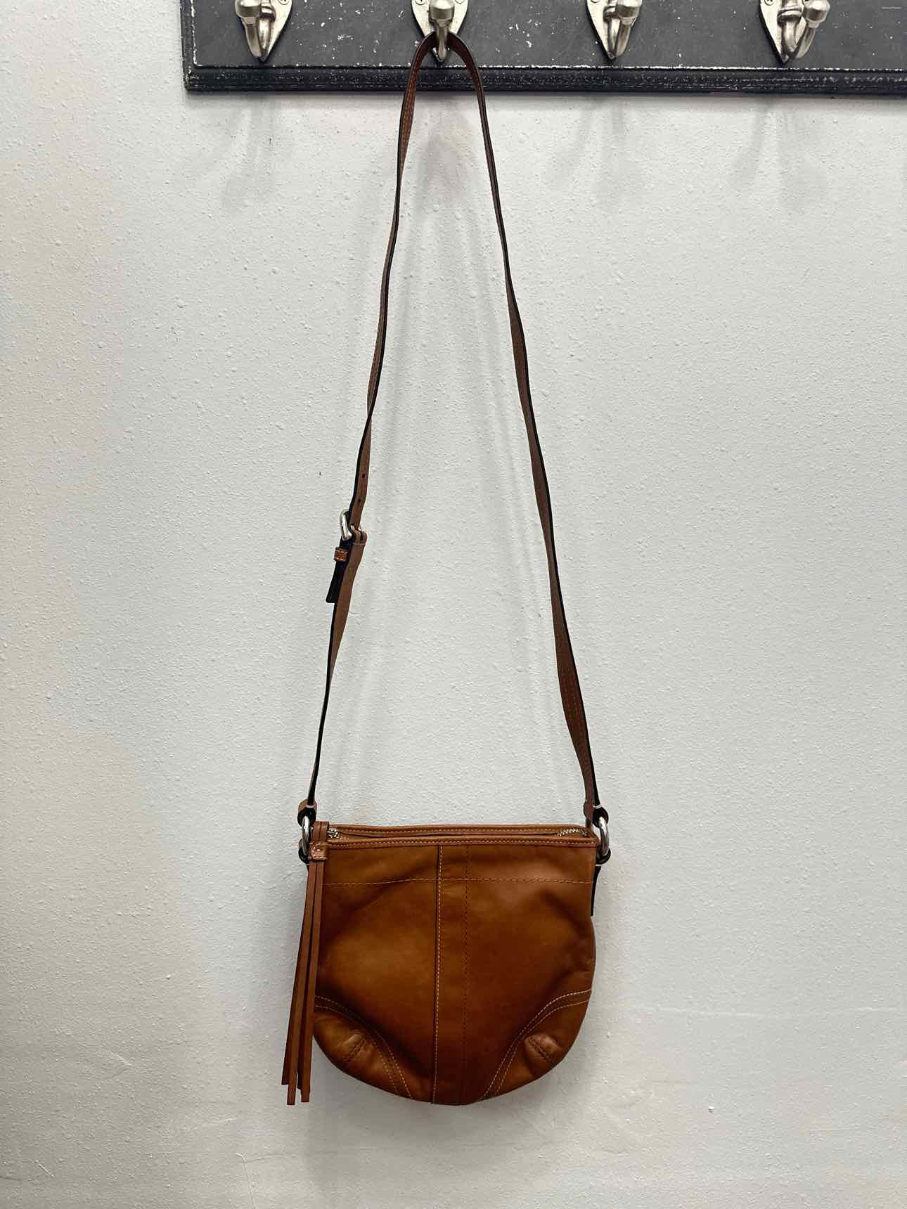 Coach Vintage Soho Saddlebag Leather Slim Brown Tan Crossbody