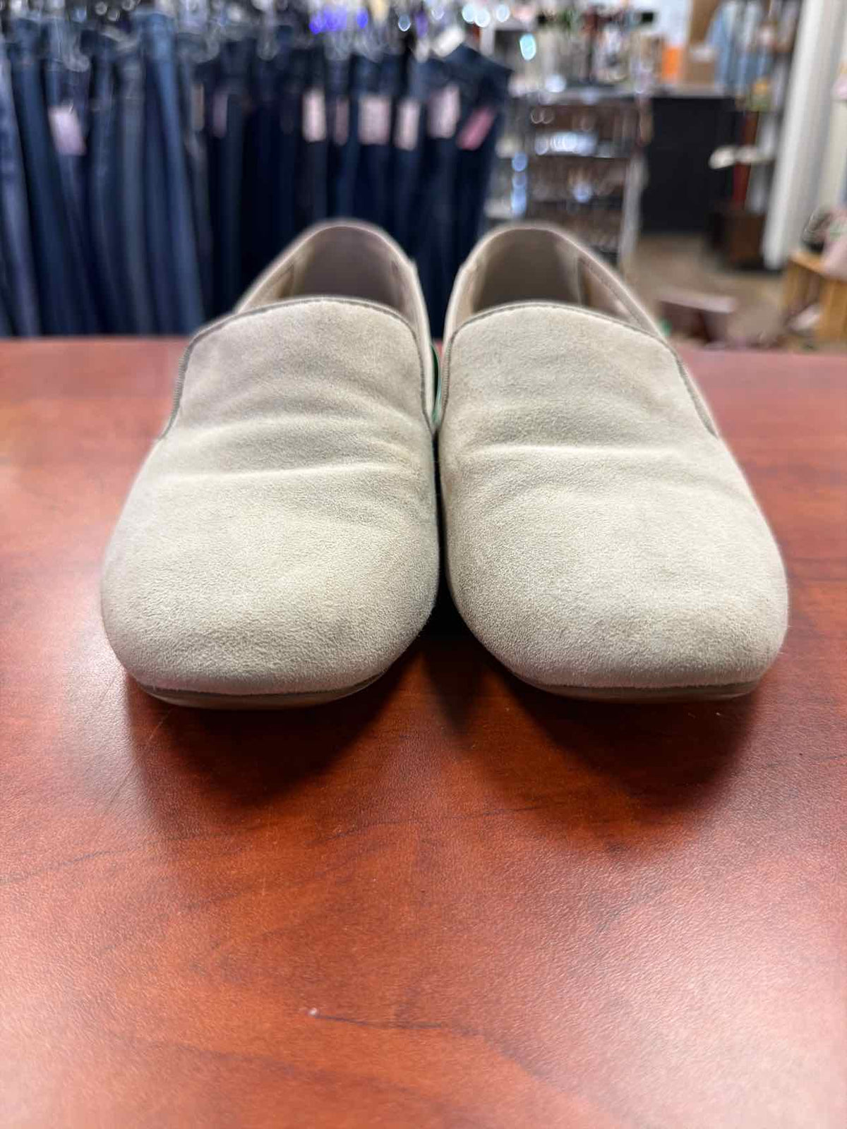 Birdies The Starling Loafers Gray Suede Finish Quilted Interior Size 6
