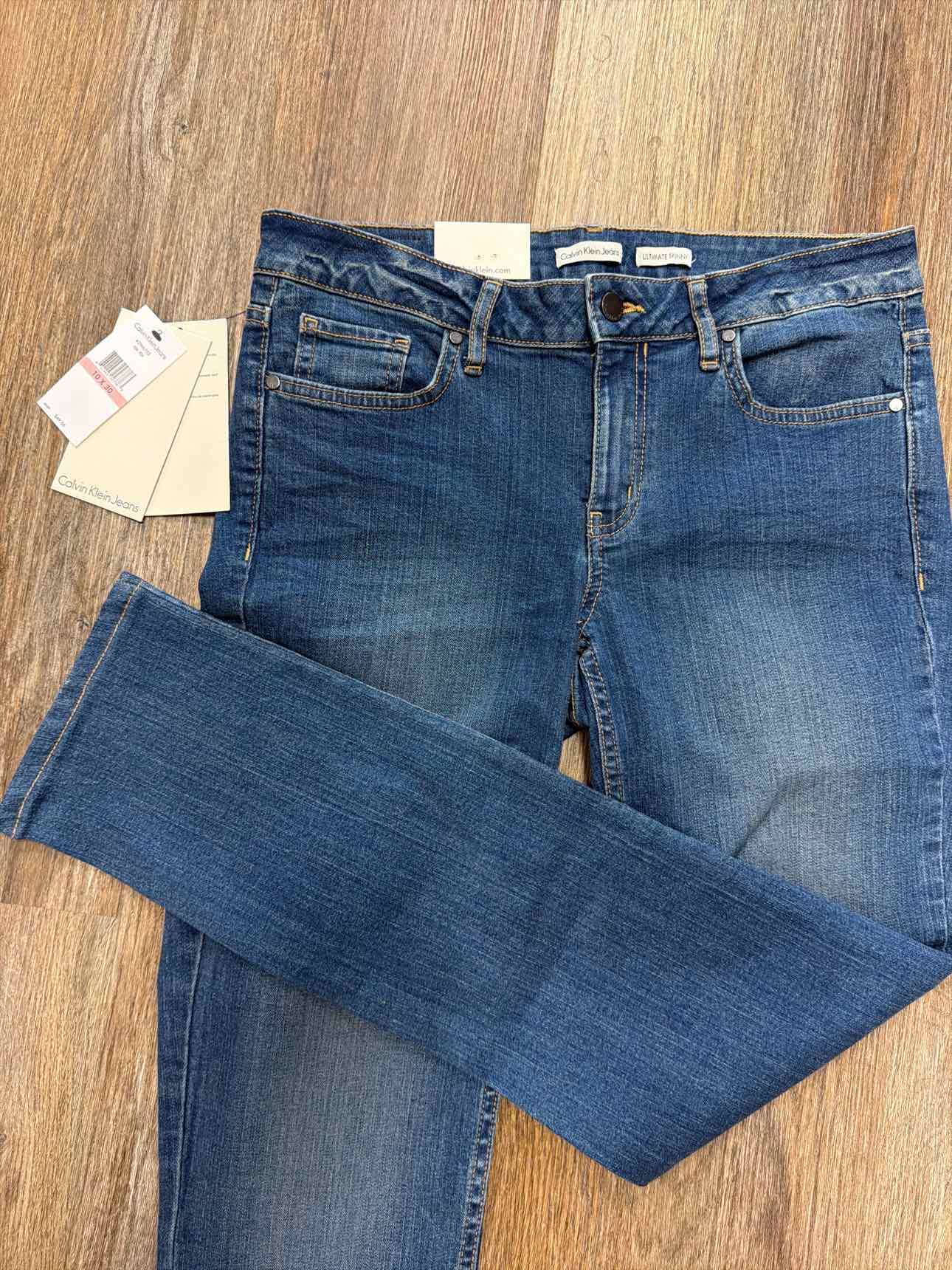 Calvin Klein NEW Ultimate Skinny Denim Jeans 30x30 Denim Jeans