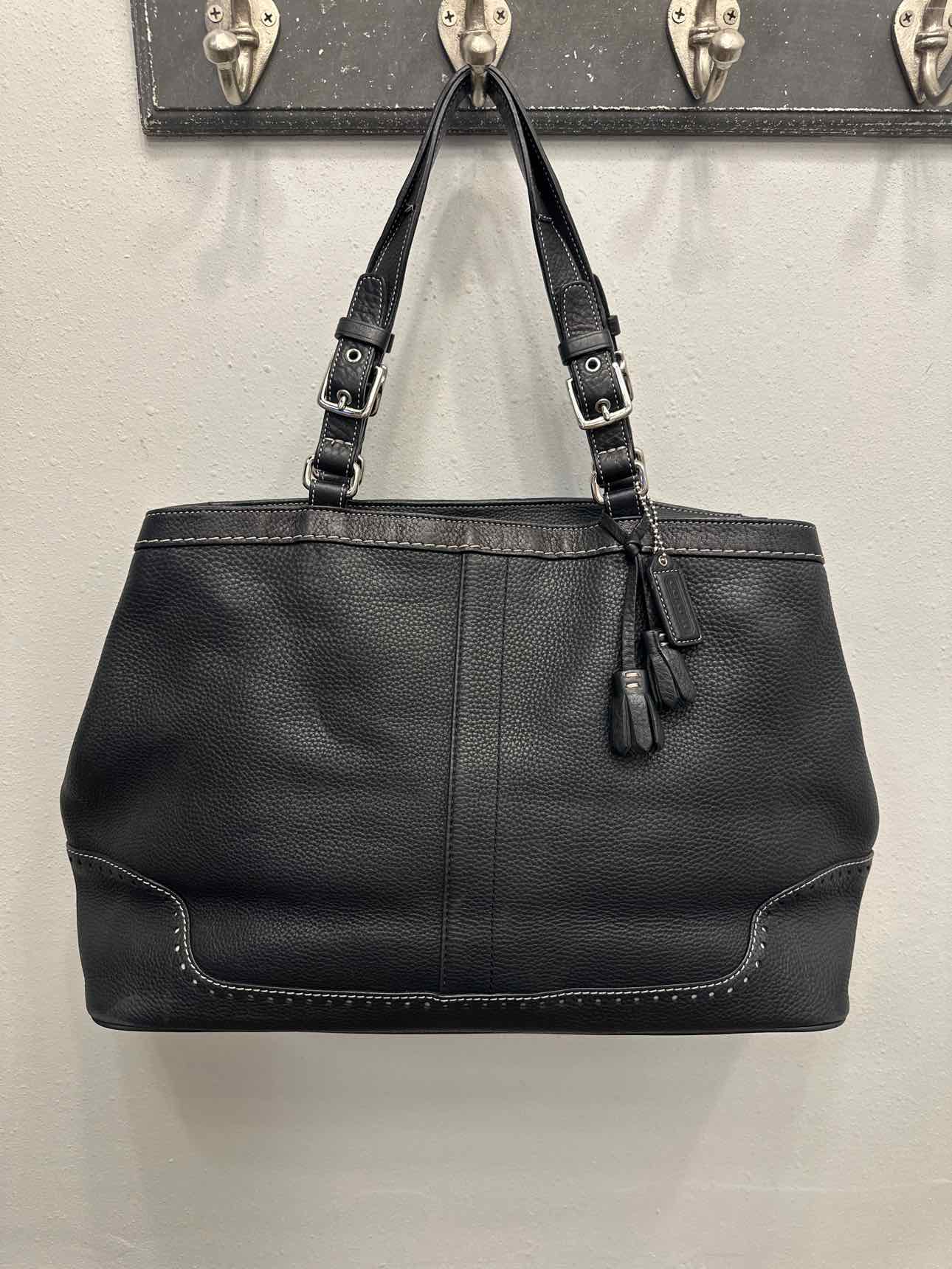Coach Size XL Black Handbags