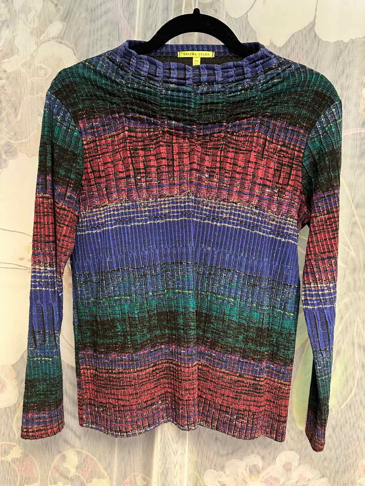 TRISHA TYLER Size PS Purple/navy Top