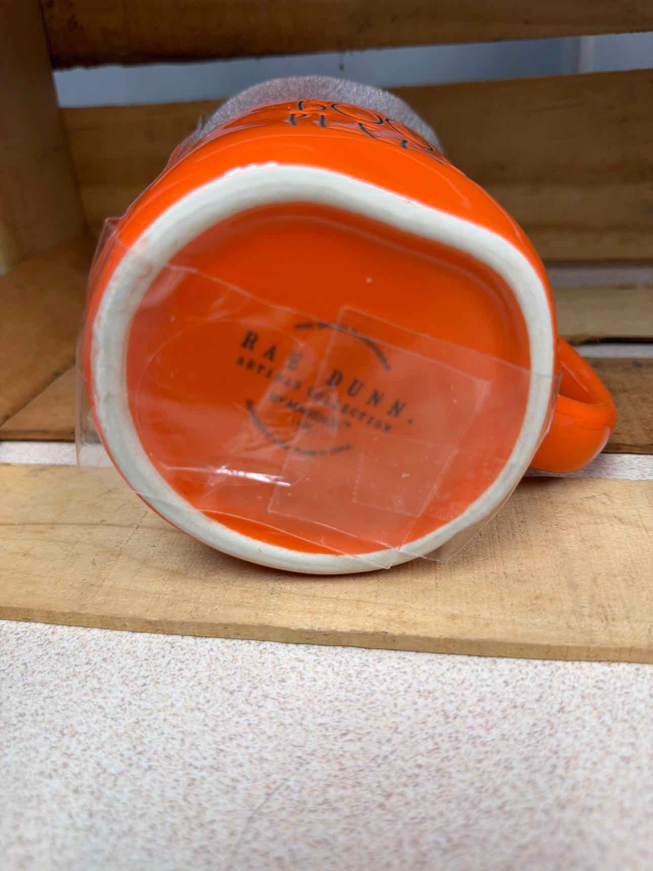 Rae Dunn NEW 'More Boos Please' mug with lid household