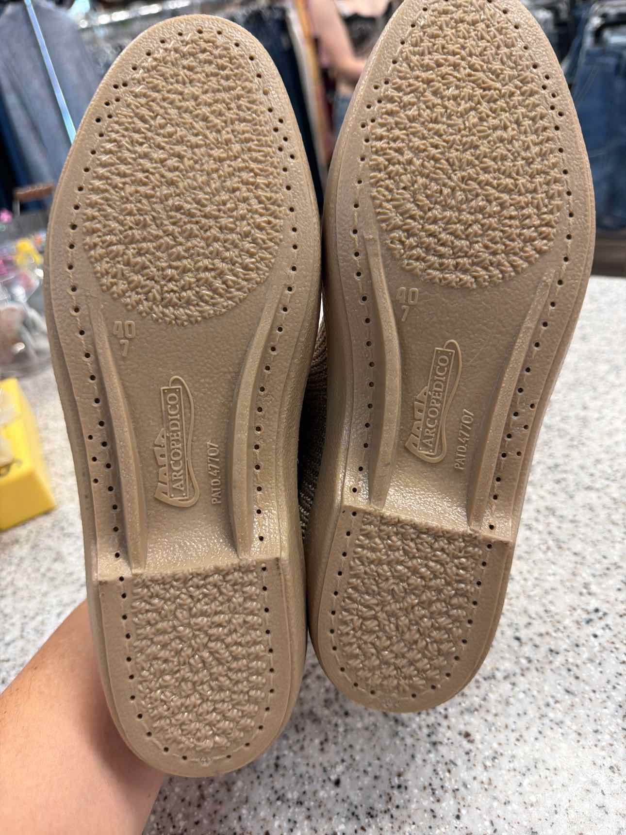 Arcopedico Size 40 Sec V Women's NEW Beige Shoes