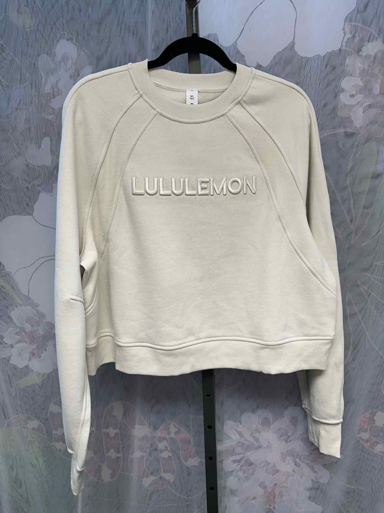 Lululemon Size M/L Cream Athletics