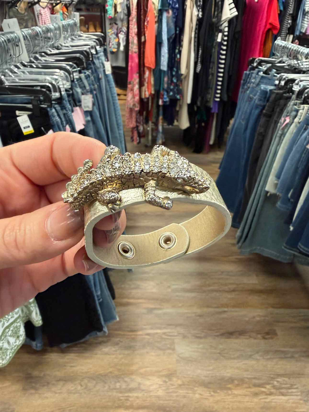Size 7" GOLD Bracelet