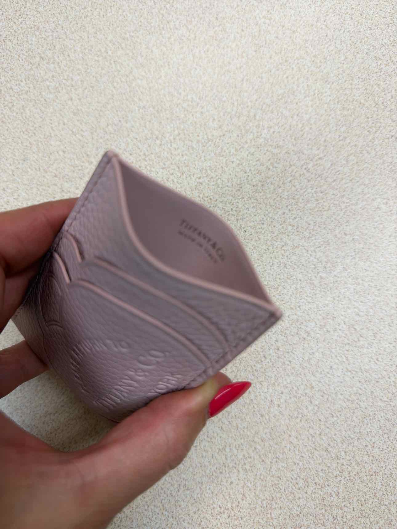 Return to Tiffany & Co. New York Embossed Heart Leather Card NEW