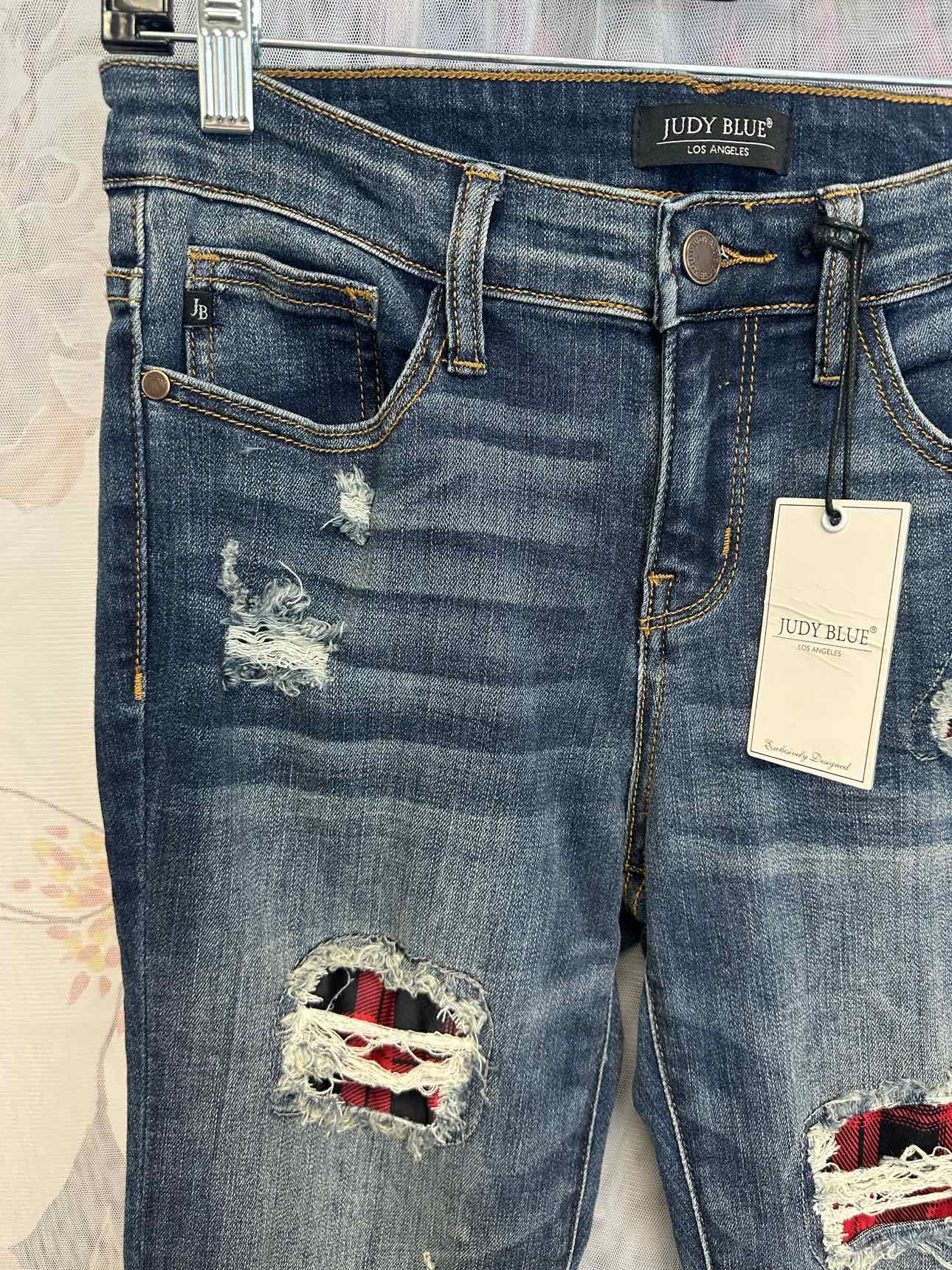 Judy Blue NEW NWT Flannel Patch Distressed Skinny Size 7/28 Denim Jeans
