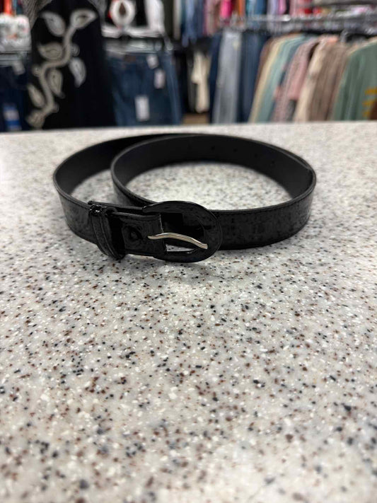 Astor Size 14 Black Patent Leather Belt