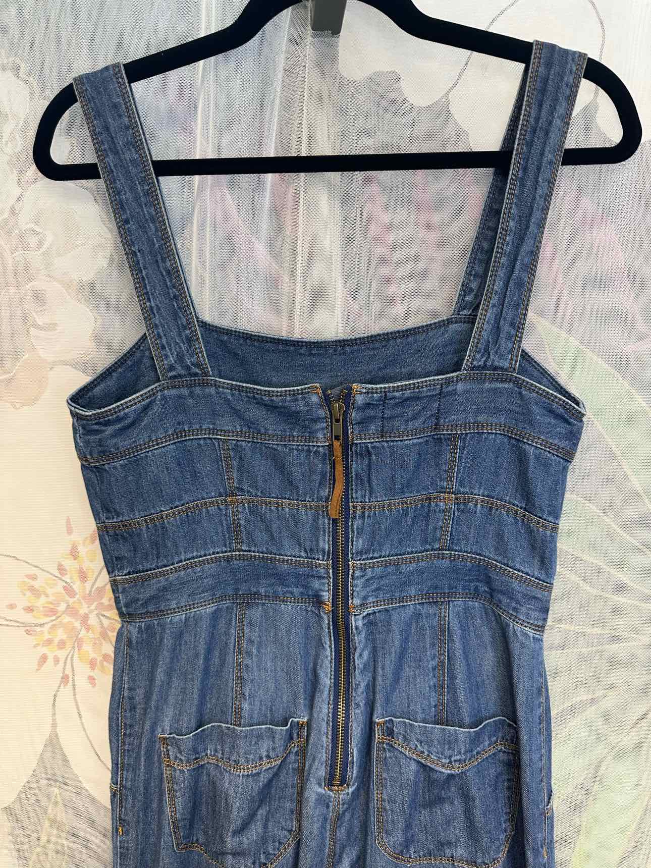 Anthropologie Lightweight Denim Strappy Wide Leg Size 2 Denim Jumpsuit