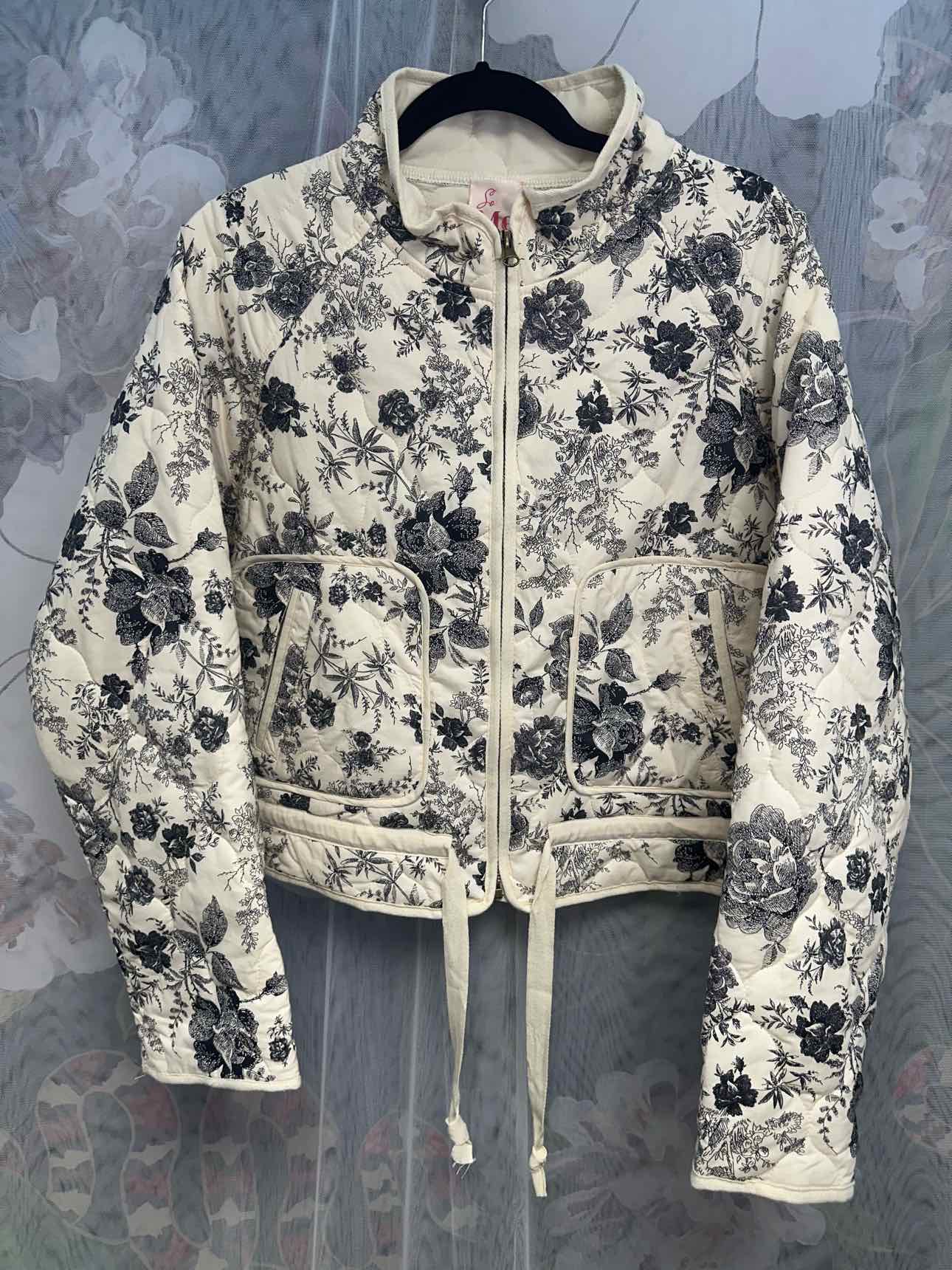 So Me Size XL White/Black Jacket