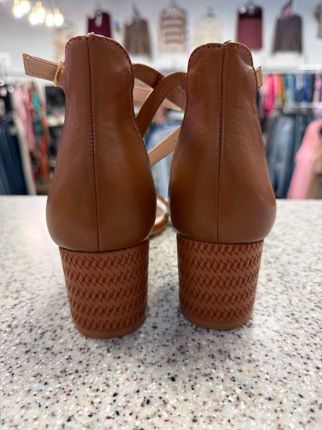 Party Size 9 NEW Faux Leather Ankle Strap Block Heel Brown Sandals