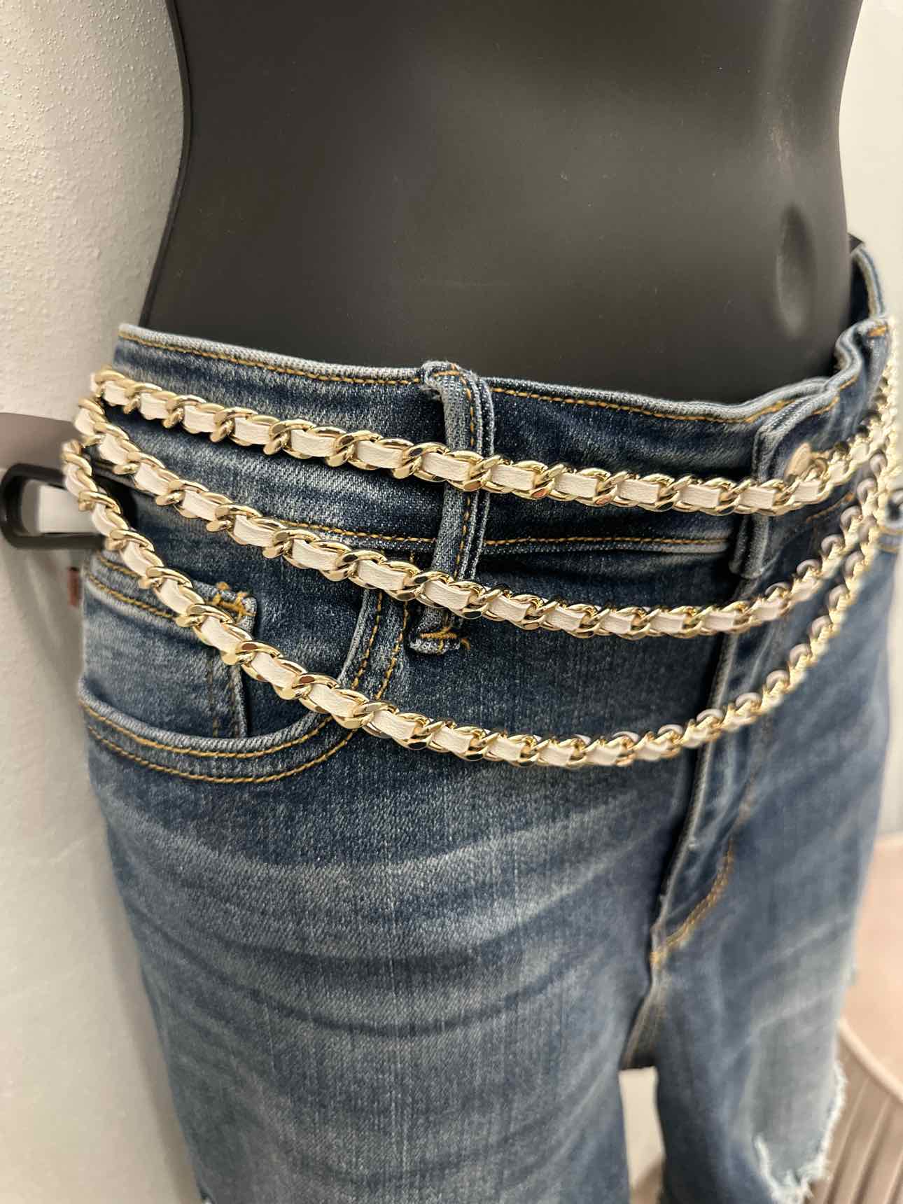 WHBM Size M/L White/Gold Belt