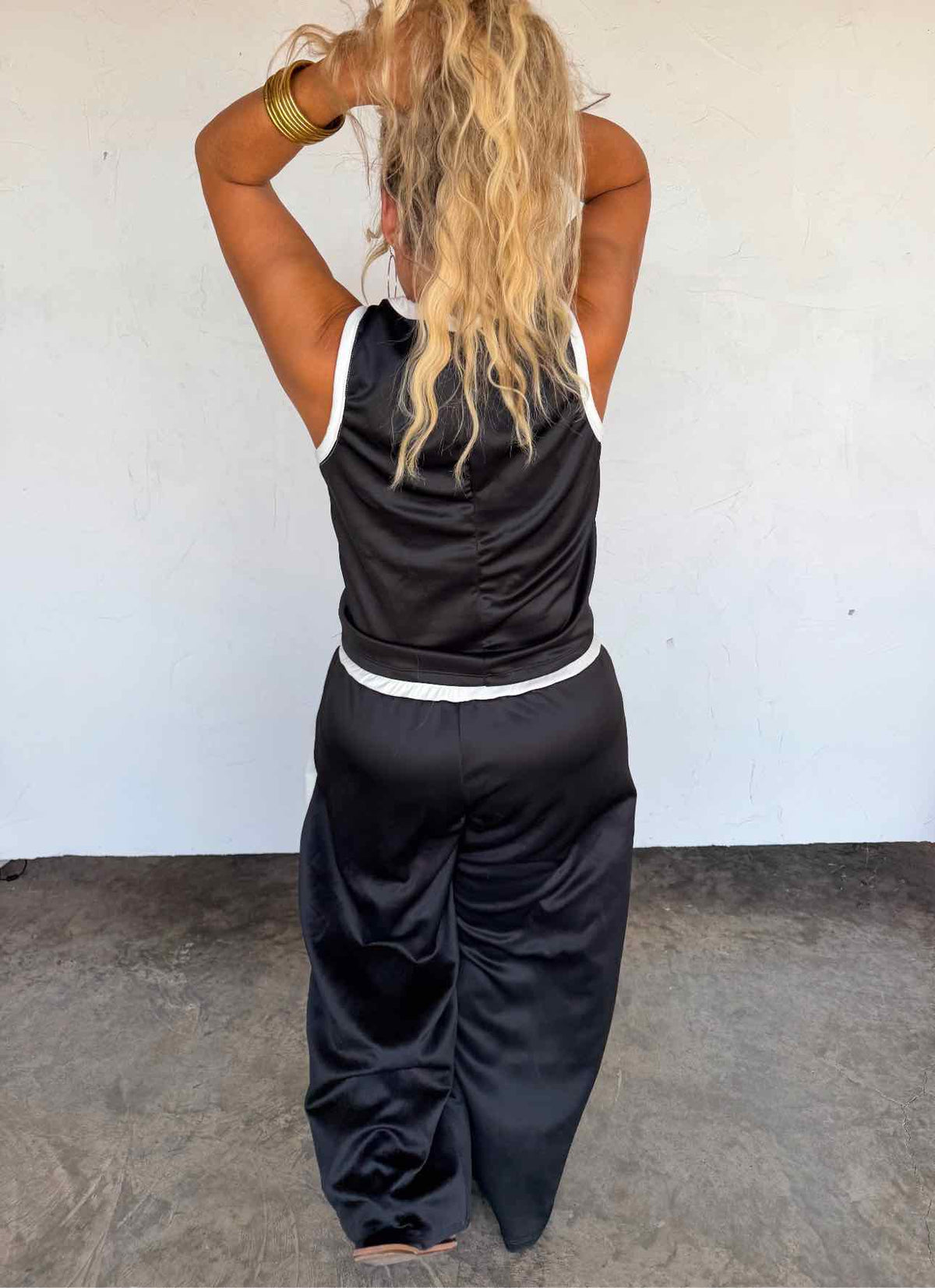 First Class Scuba Top and Jogger Pants Set
