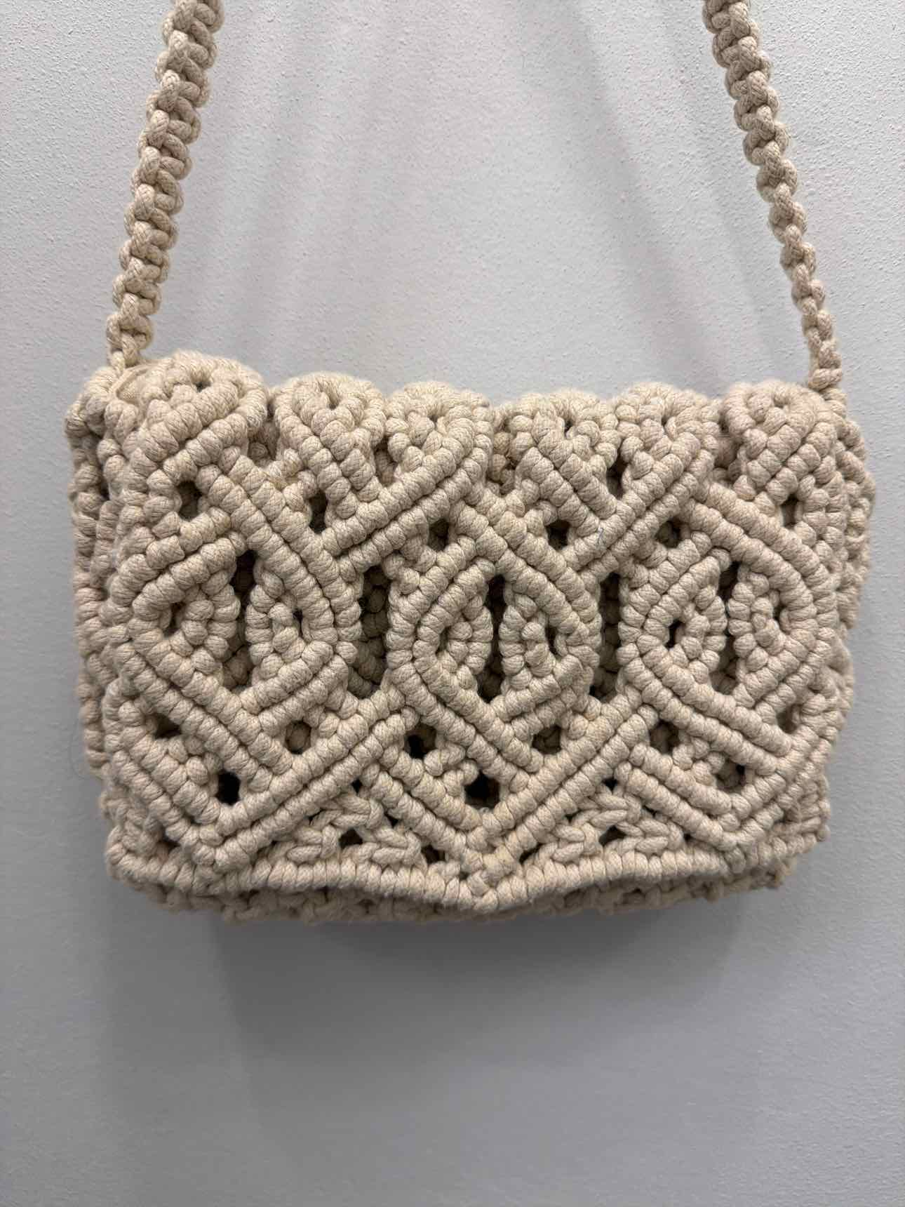 Zara Size Small Cream Macrame Shoulder Bag Handbags