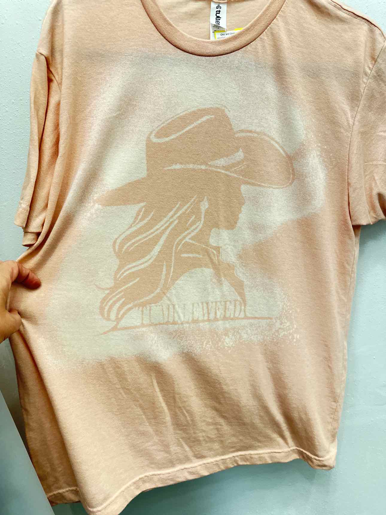 Cowgirl Tumbleweed Tultex Size Large Blush Graphic Tee Tshirt Top