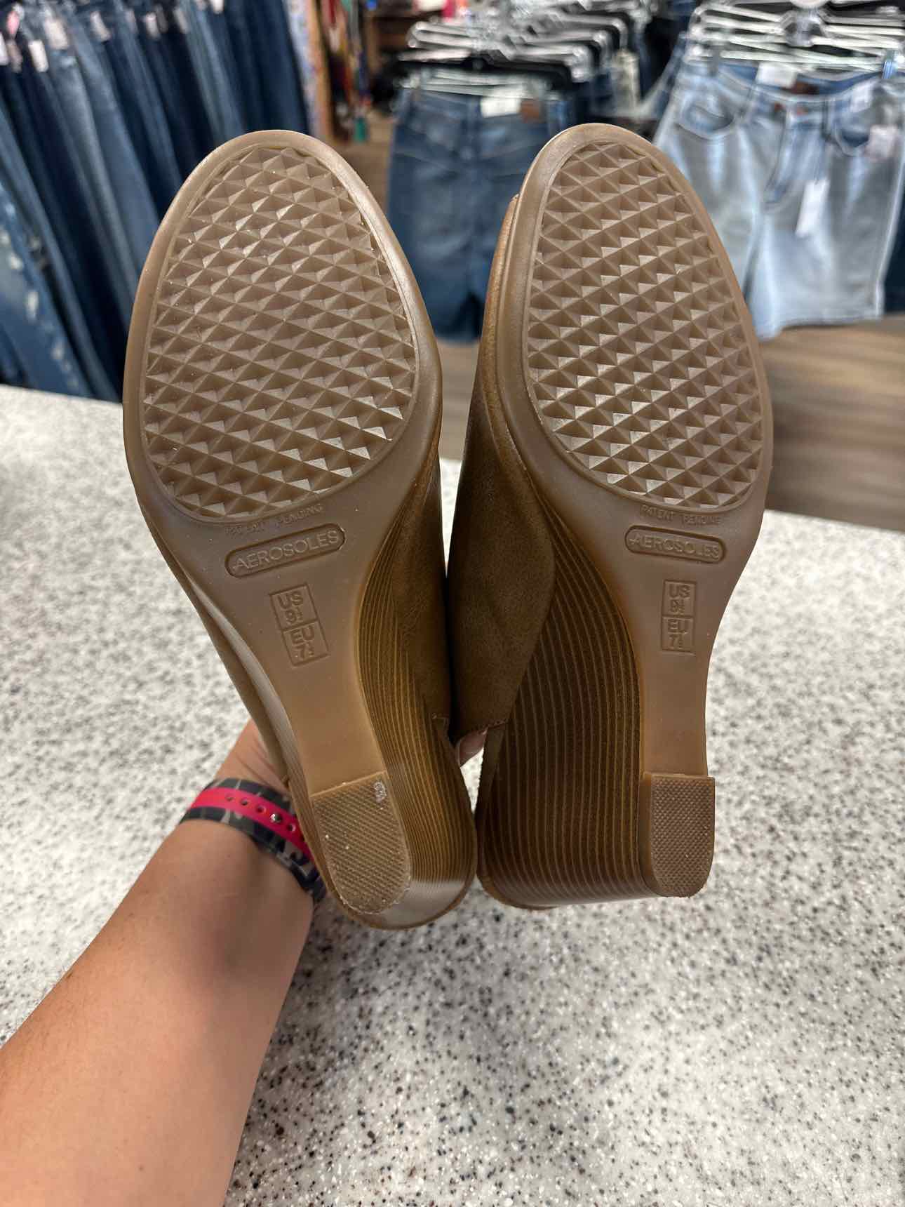 Aerosoles Size 9.5 faux leather wedge peep toe Brown Wedge Sandal