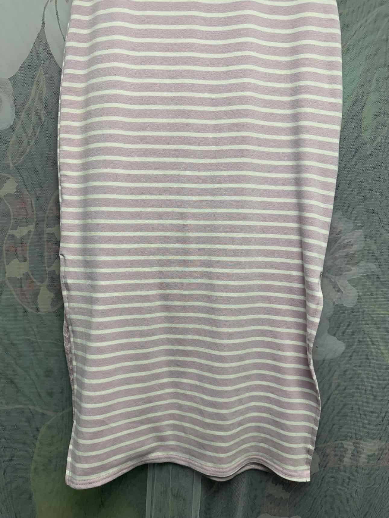Gilli Size Small Lavender Dress