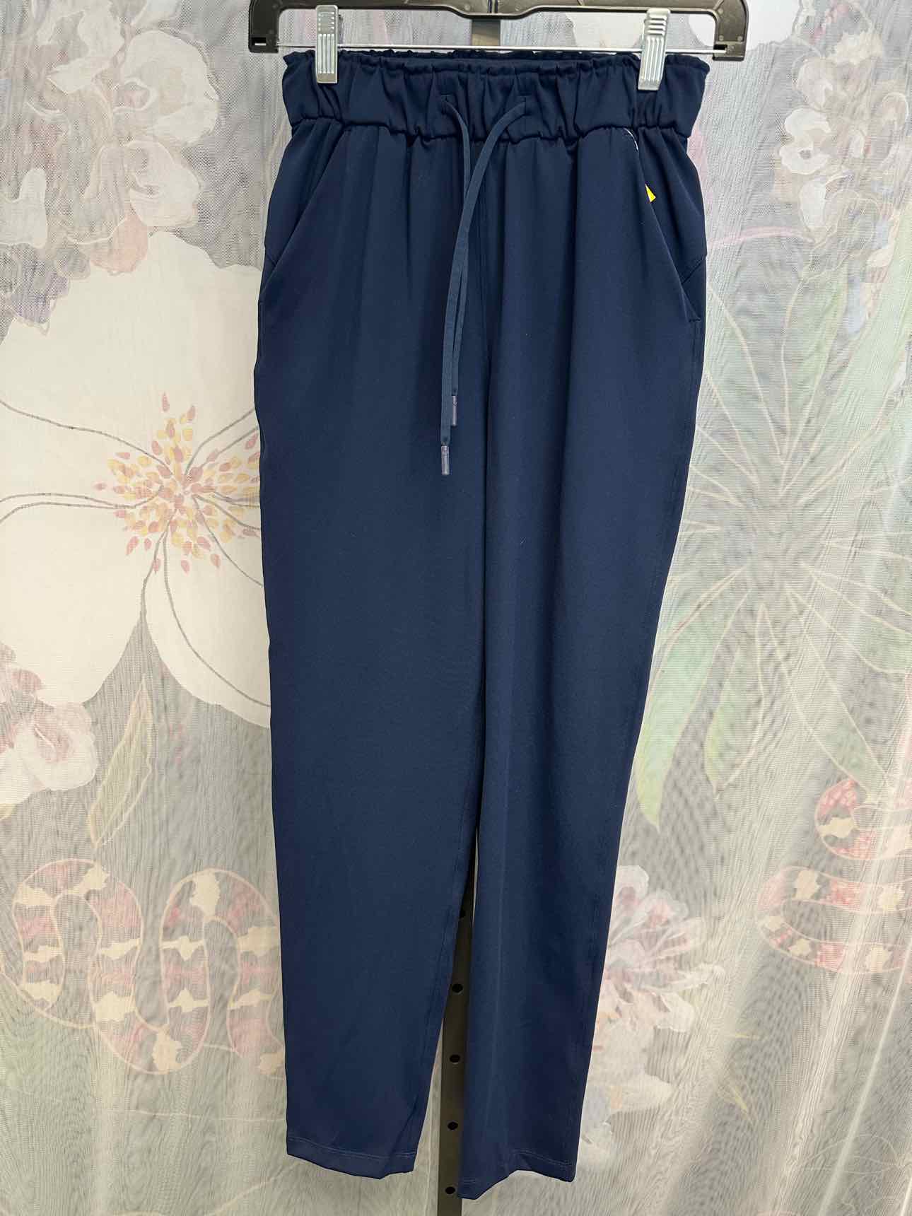 Lululemon 0 Navy Dance Studio Mid-Rise Cropped Pant Ruffle Waistline