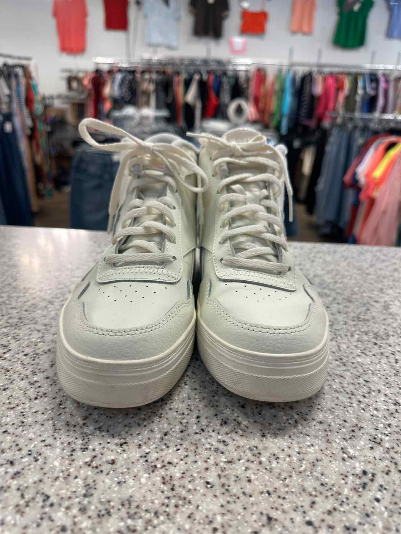 Reebok Size 8.5 'Court Advance Bold' high top sneakers White Grey Shoes