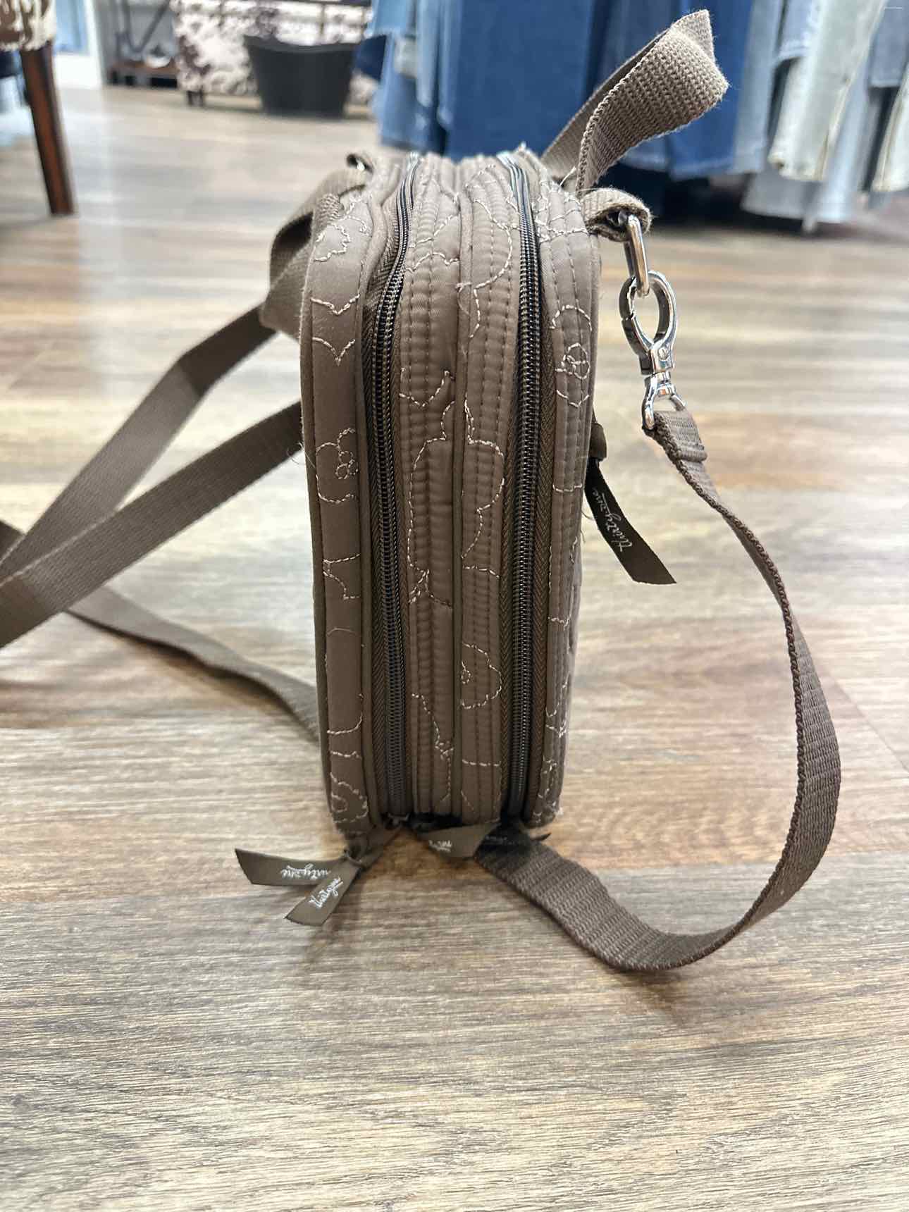 Thirty One Medium Coffee Brown Quilted Traveler Cosmetic Bag