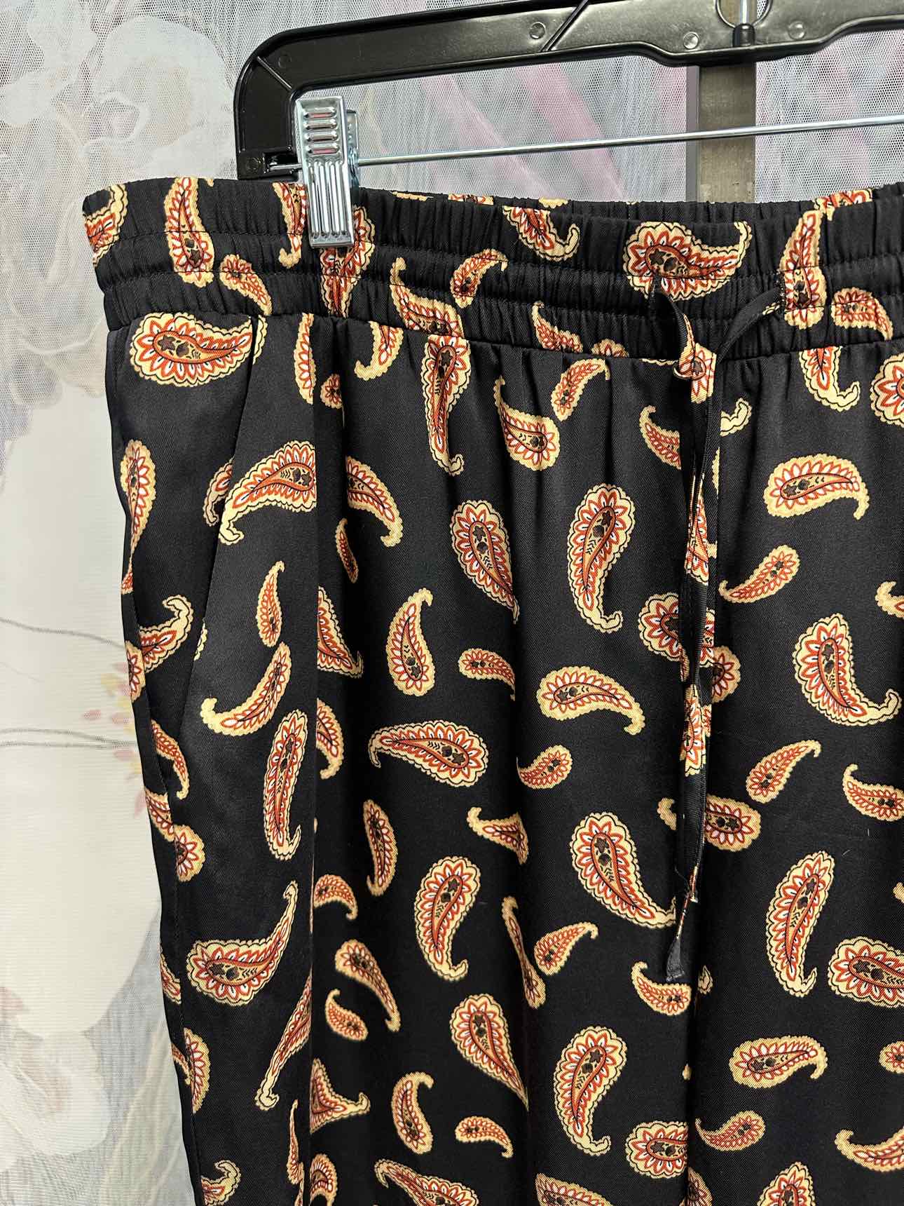Anthropologie Size XL Black/Red Pants