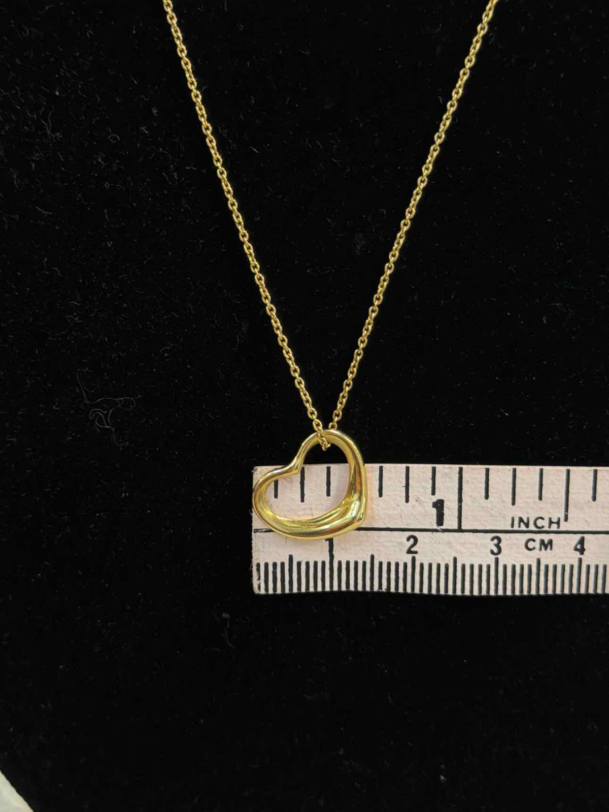 Tiffany & Co. 16" Elsa Perett 11mm Open Heart Pendant 18k Yellow Gold Necklace
