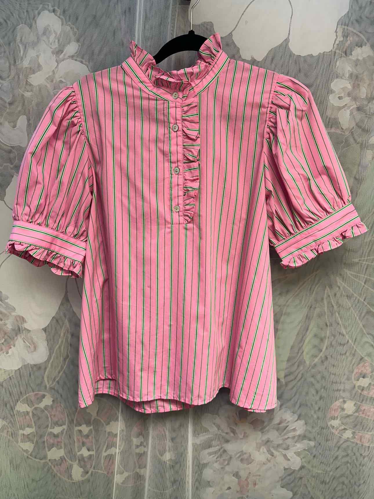 entro Size Large Pink Top