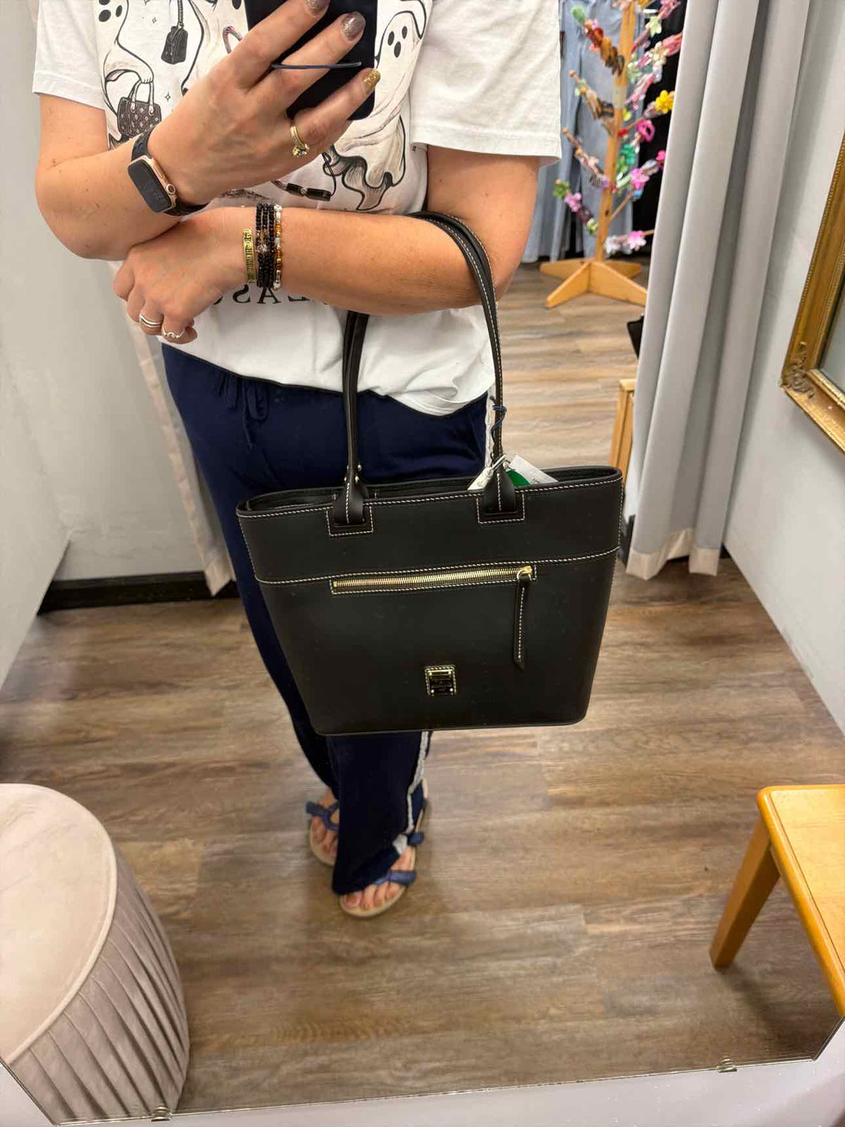 Dooney and Bourke Quincey Smooth Black Leather Zip Tote  NWT Handbags