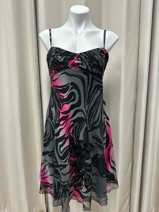 Karen Millen NEW NWT 100% Silk Zebra Floral Print Size 10 Grey/Pink Dress