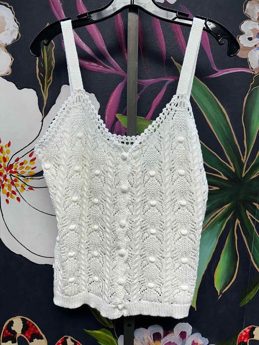 Pinch Size Large White Top