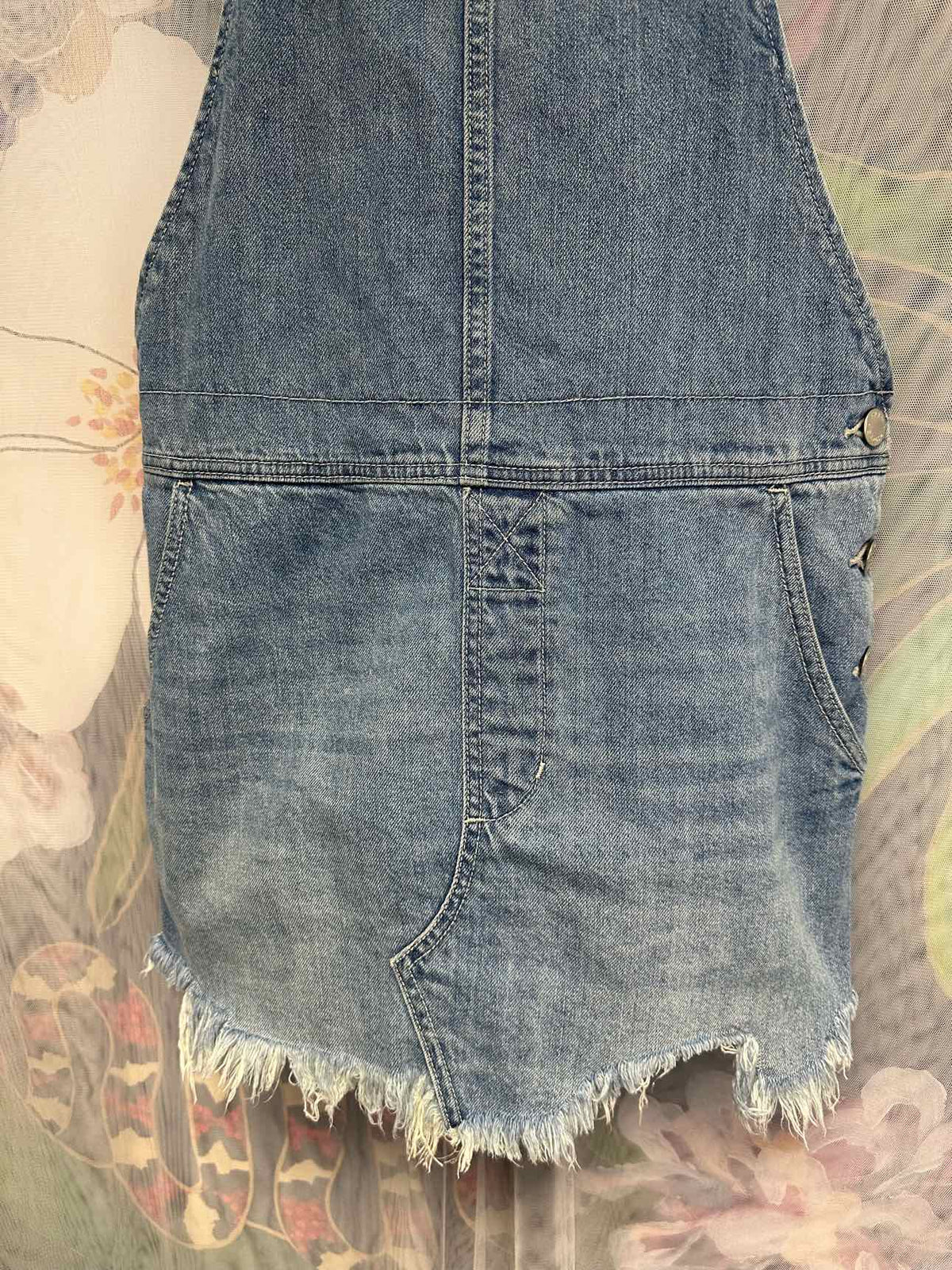 Free People Size 6 Denim Overalls