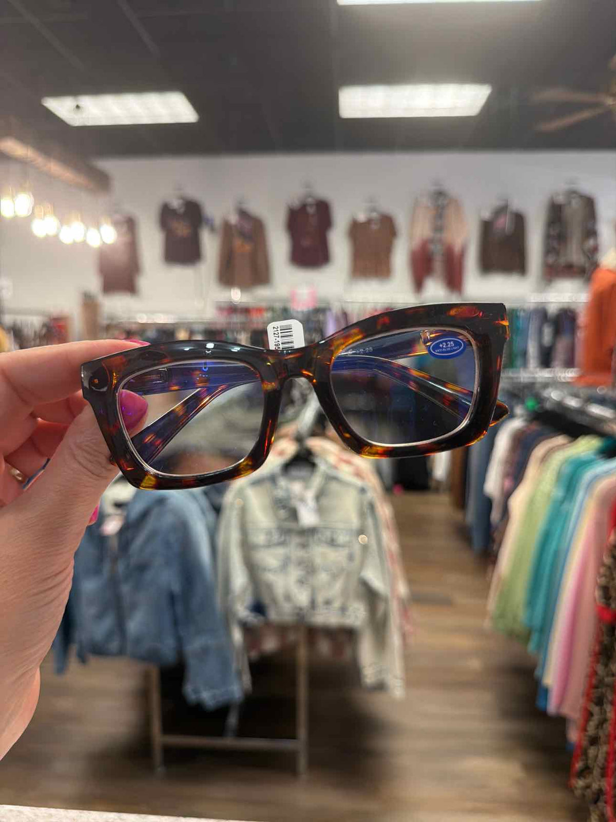 Wayfare Shape Cheater Reader Glasses