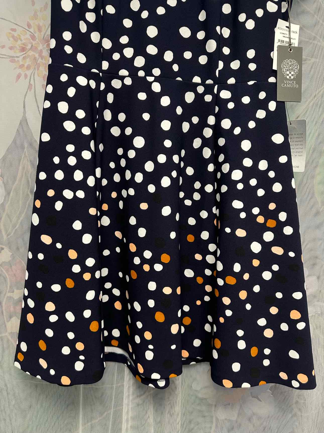 Vince Camuto NEW NWT Dot Print Pleated Short Sleeve Size 12 Navy/White Dress