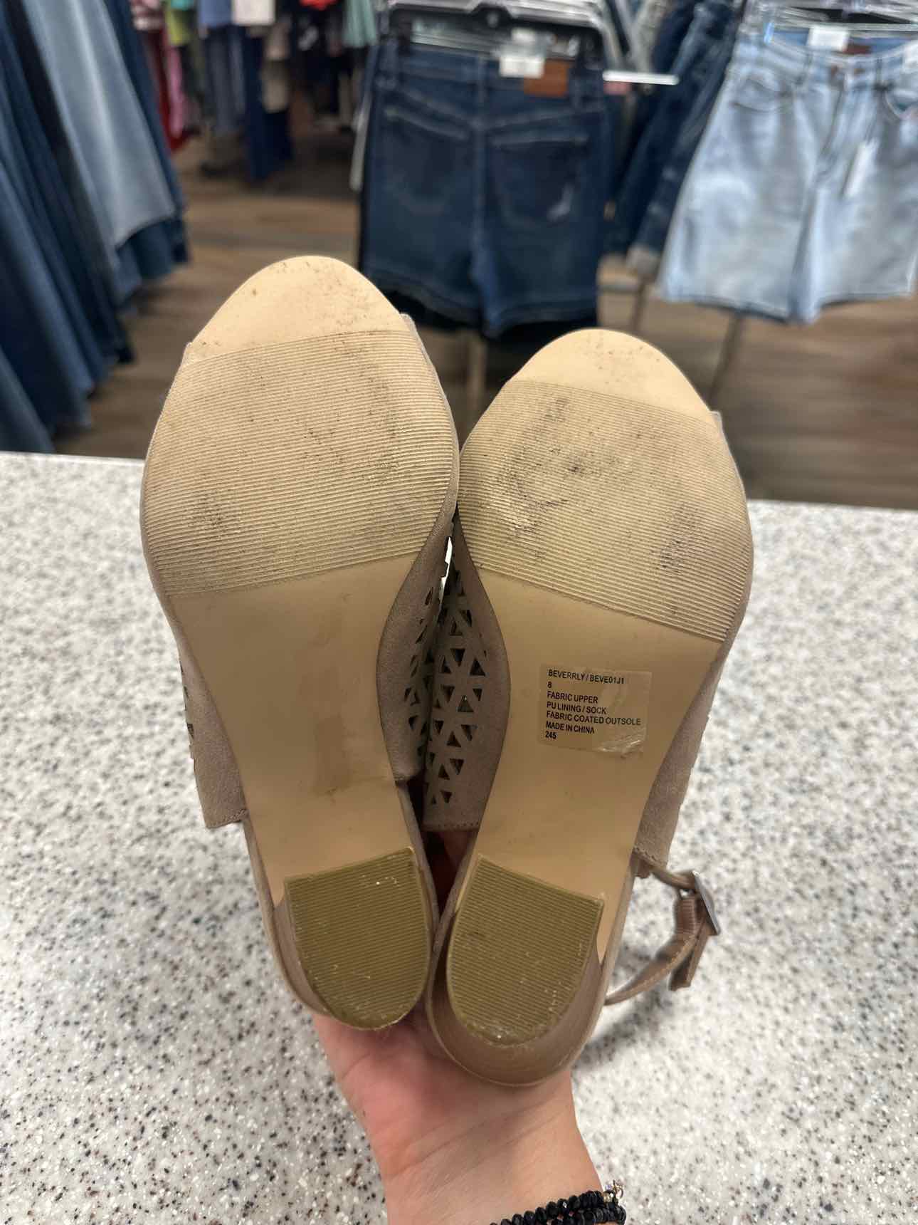 MaddenGirl Size 8 Beckie-C Faux Suede Lazercut Tan Sandals Shoes
