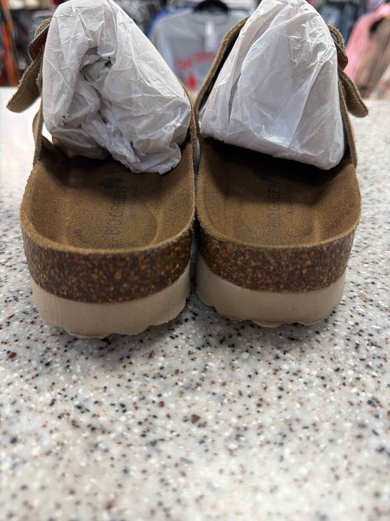 Bio Green Size 40 Suede Double Buckle Slide Cork Sandals Beige