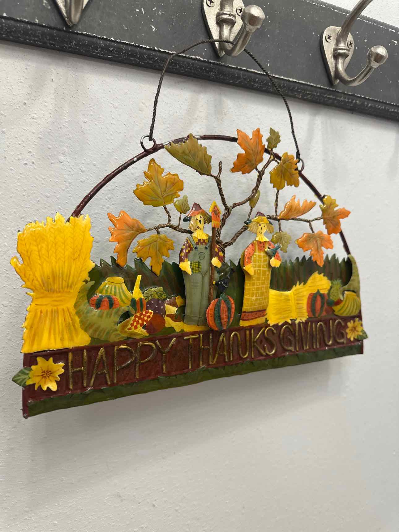 Happy Thanksgiving Painted 3D Metal Wall Hanging Home Decor