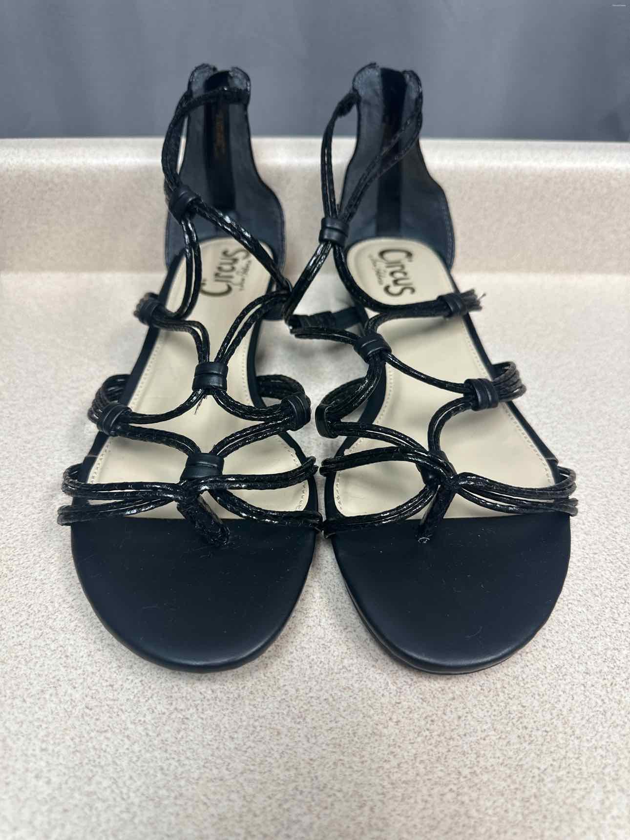 Circus Size 10 Black sandal