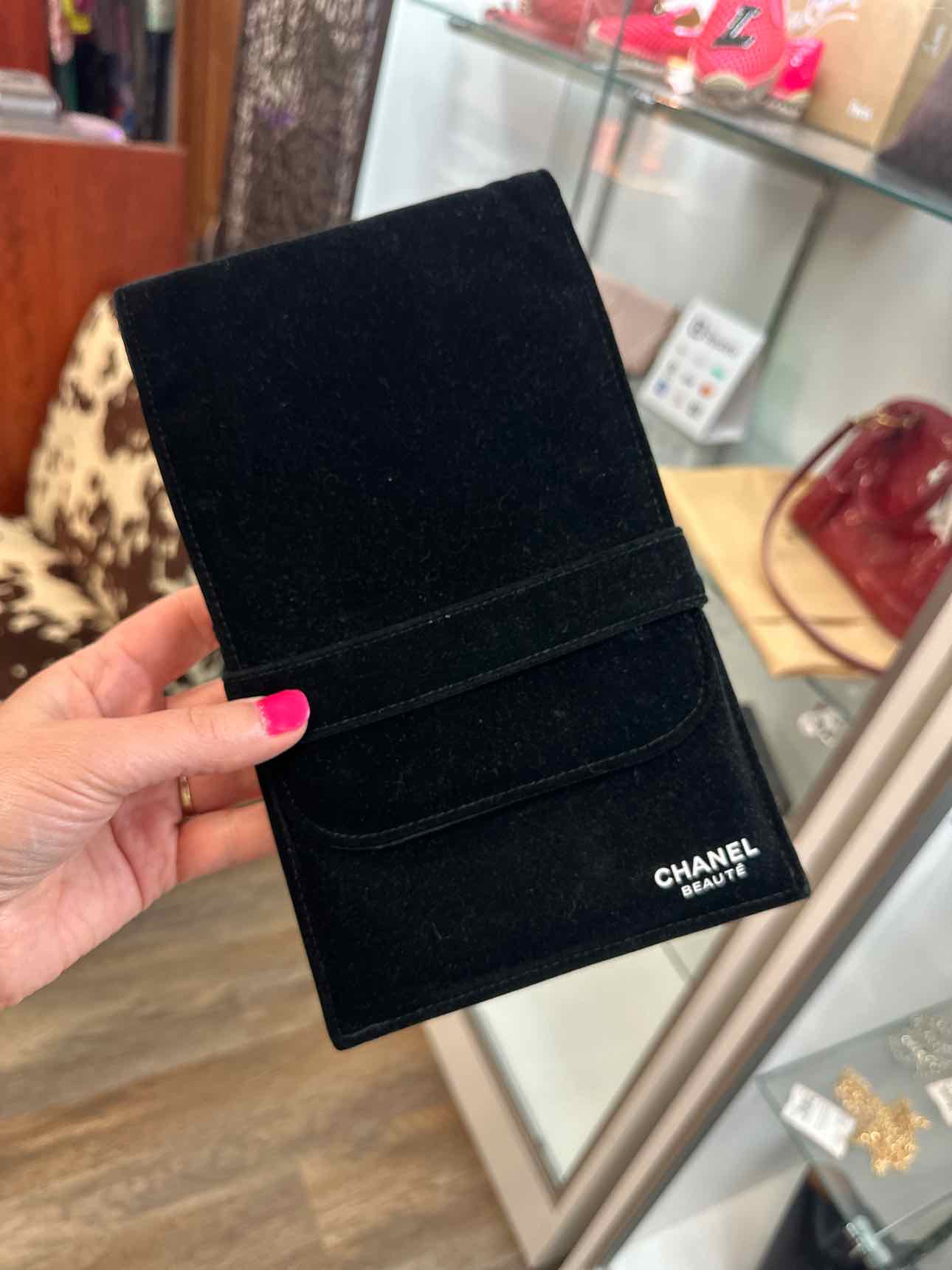 Chanel Black Handheld Mirror and Velvet Storage Bag Miroir Facettes