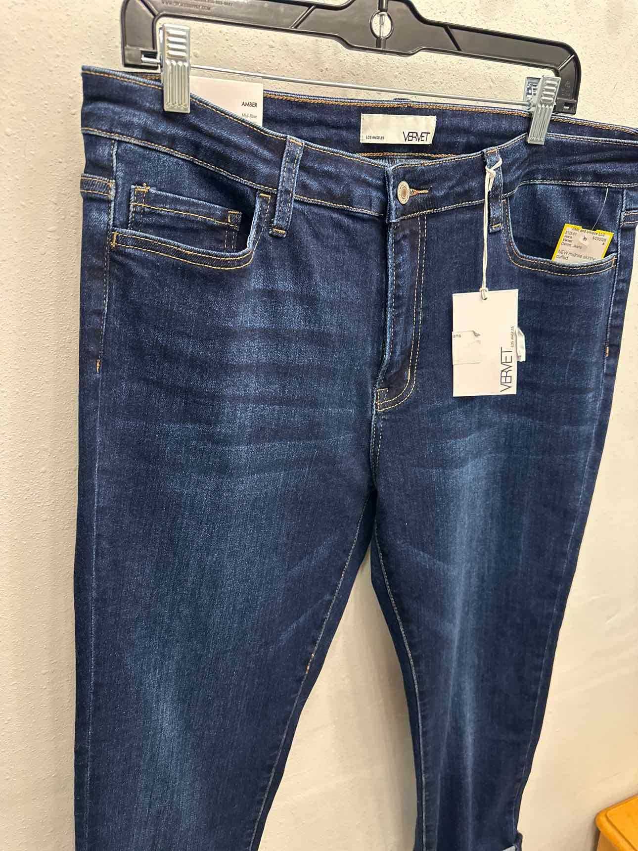 Vervet Size 32 Denim Jeans