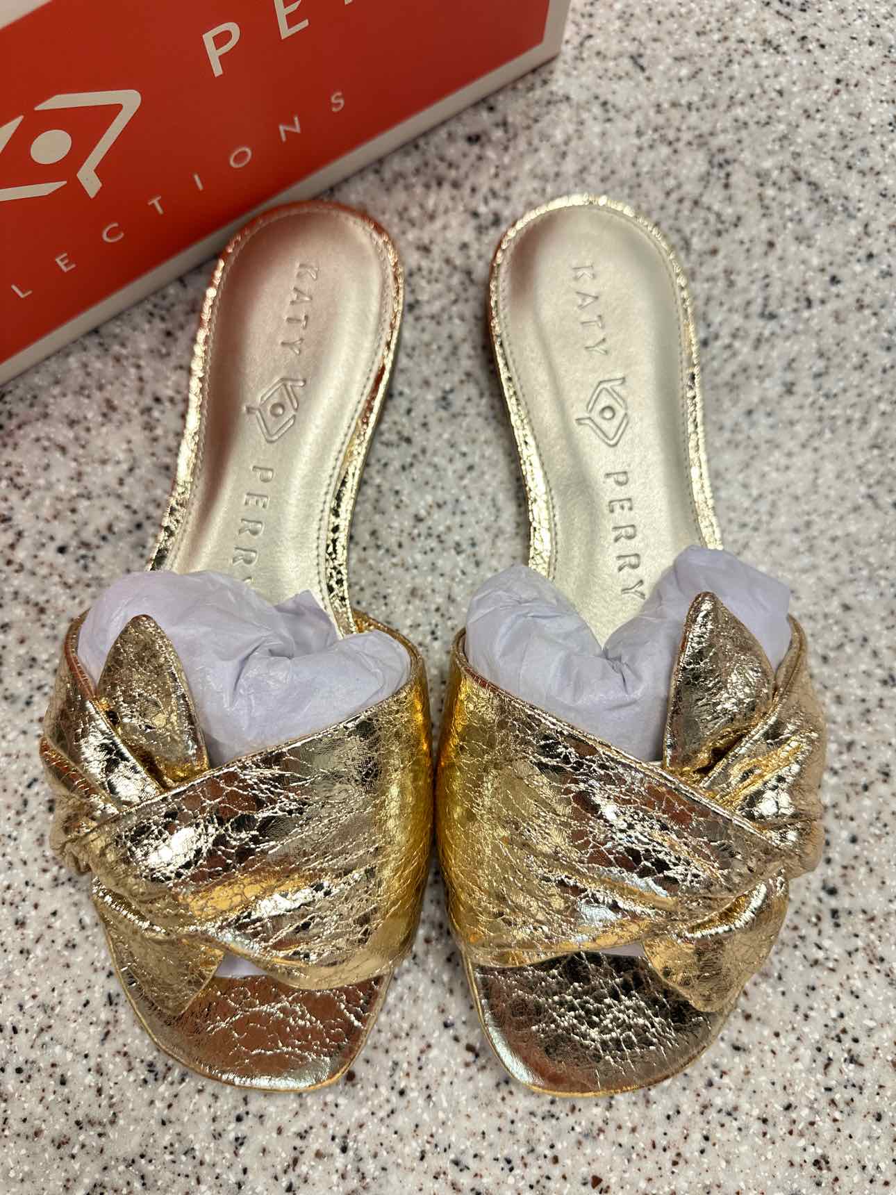 Katy Perry Size 8.5 GOLD sandal