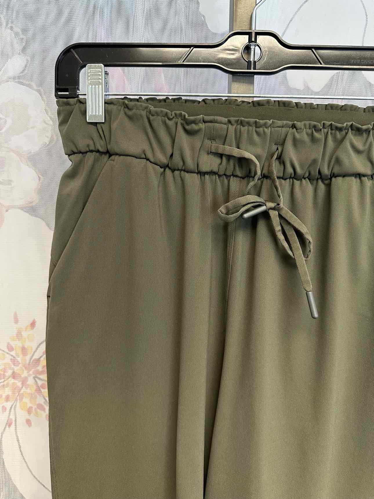 Lululemon Size 4 Olive Athletics