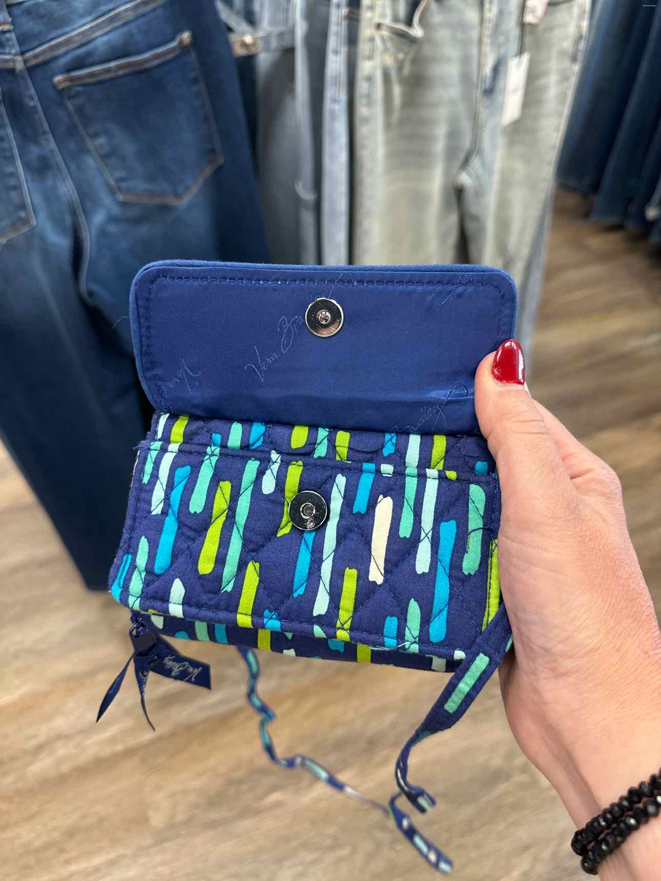 Vera Bradley Small Blue and Green Stripe Double Zipper ID Wallet Handbags