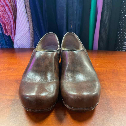 Dansko Sienna Brown Leather Clogs Size 39