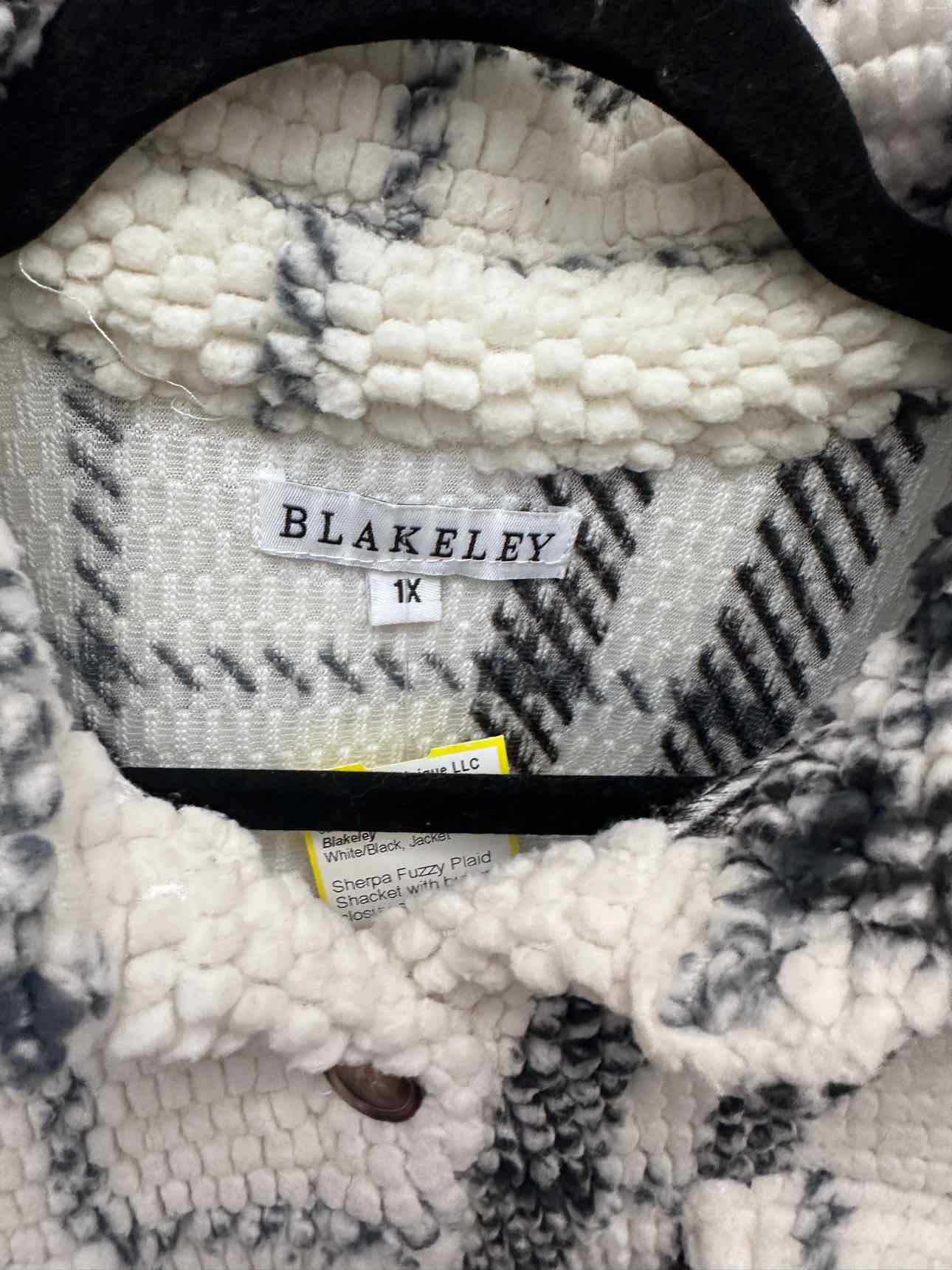 Blakeley Size 1X Sherpa Fuzzy Plaid White and Black Shacket Jacket (Consigned)