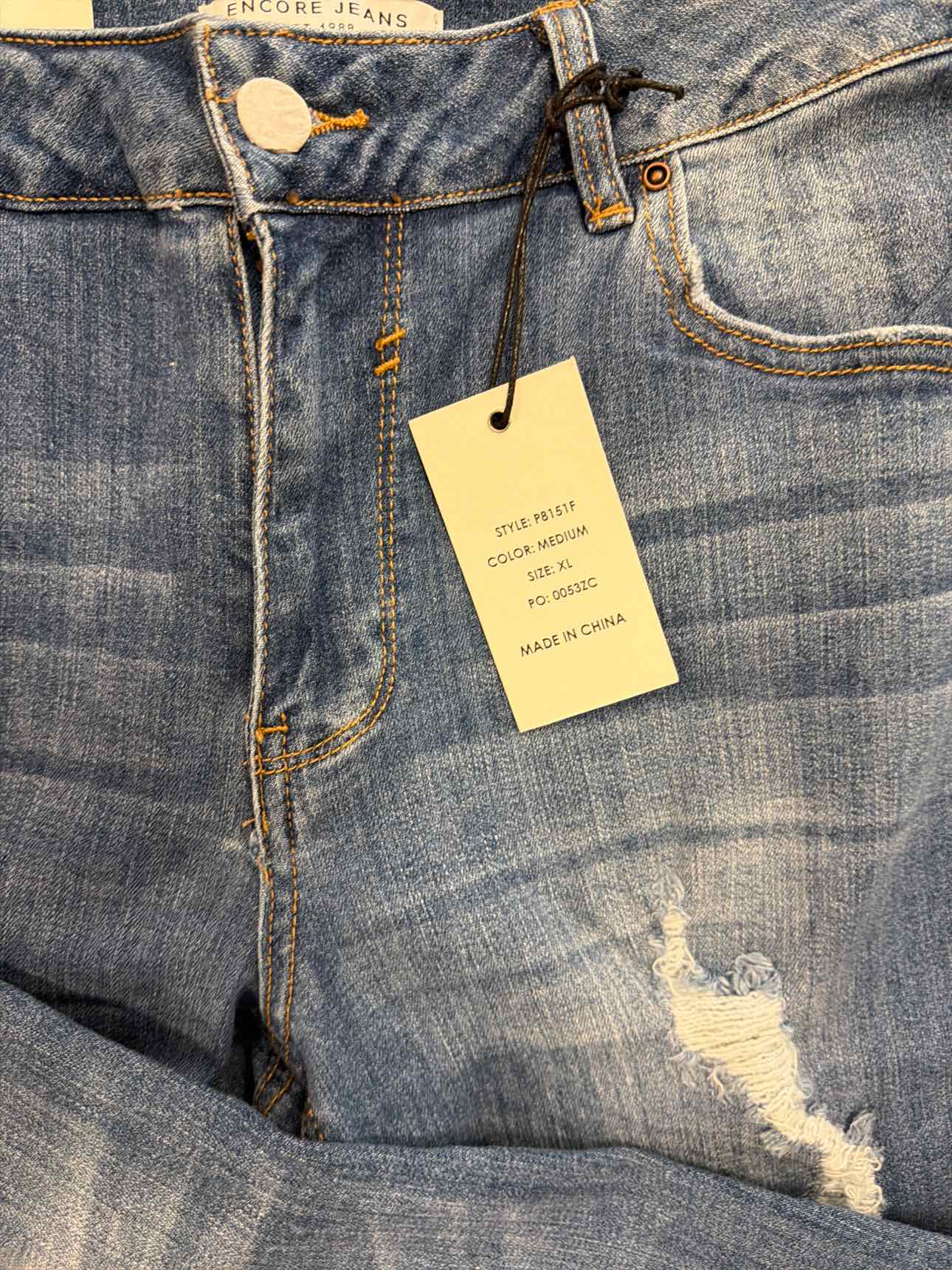 Encore Jeans Size XL NEW Mid Rise Distressed Slit Fray Hem Anklet Denim Jeans